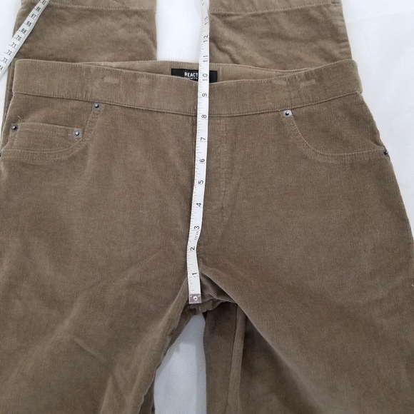 Reaction by Kenneth Cole Brown Corduroy Pants size 8 - Picture 9 of 12